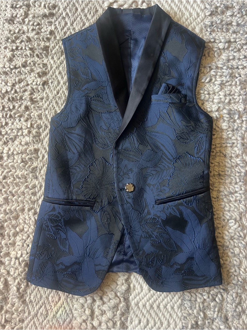 Navy Floral Jacquard Shawl Collar Vest by